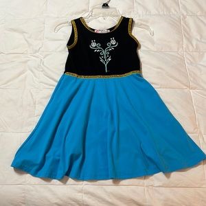 Frozen Anna dress girls size 6